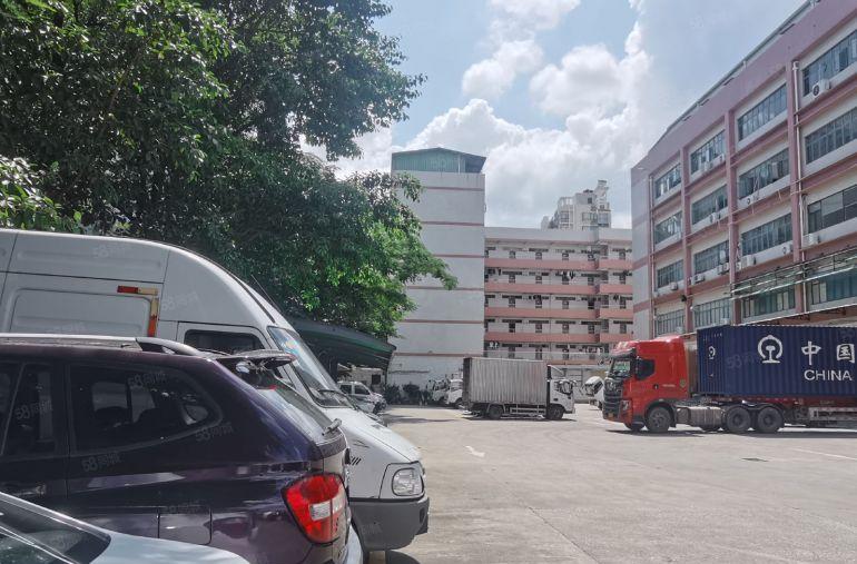 布吉，上李朗凉帽地铁口500至3200平，原房东，大小可分租