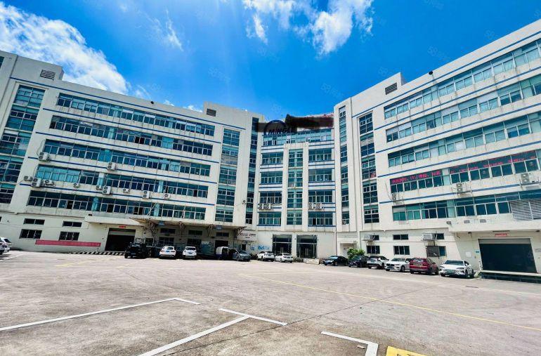 布吉甘坑楼上1800平厂房出租可分租