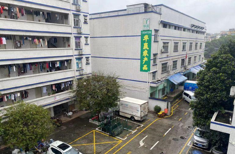 甘坑秀峰地铁口低价厂房仓库办公出租1200平方可分租