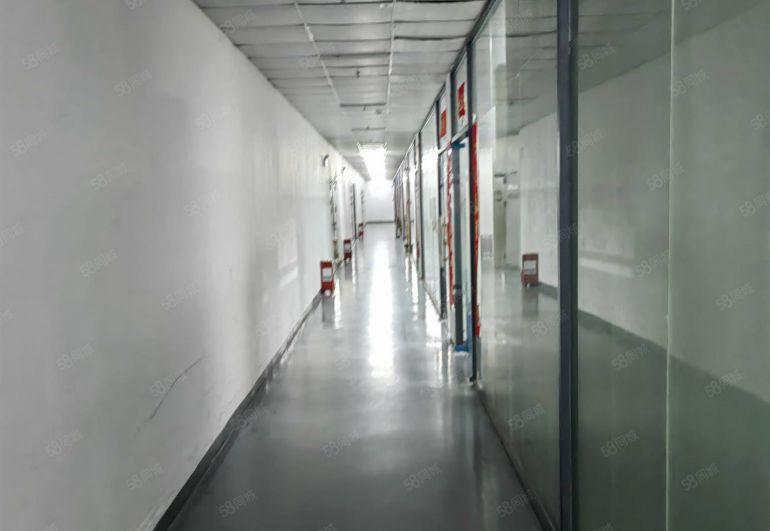 物业直租布吉丹竹头恩来工业城三楼330平米厂房仓库出租