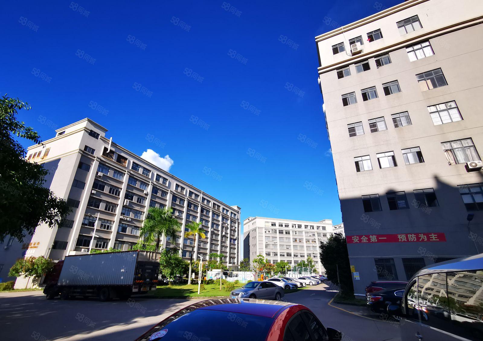 原房东！布吉地铁口1.5平独院，可分租，独栋厂房仓库低价出租