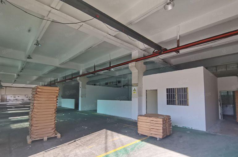 布吉达成工业区独院1150平层高6米原房东仓库厂房出租可分租