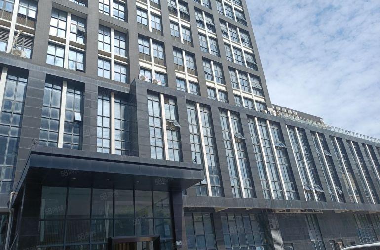 现成医疗无尘车间，豪华装修，装修花了近2，开发商直租