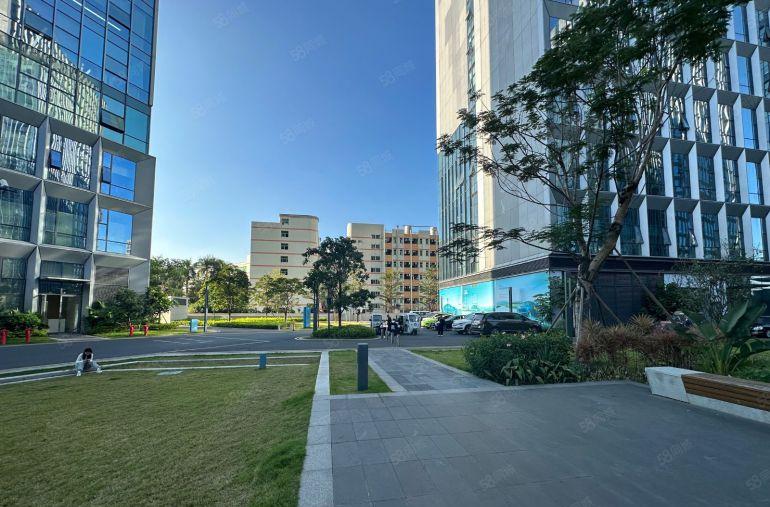 布吉石芽岭地铁站旁一手开发商楼上精装修电商办仓库出租