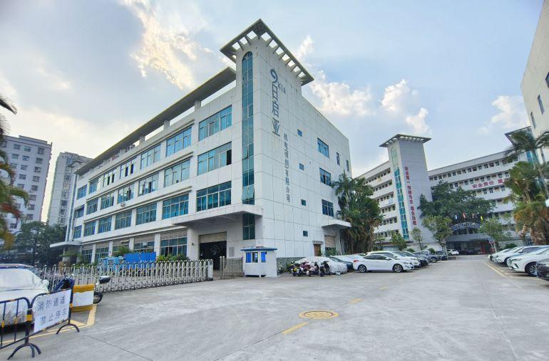 布吉厂房出租原房东2000平方300平起分全新地坪漆水电齐全