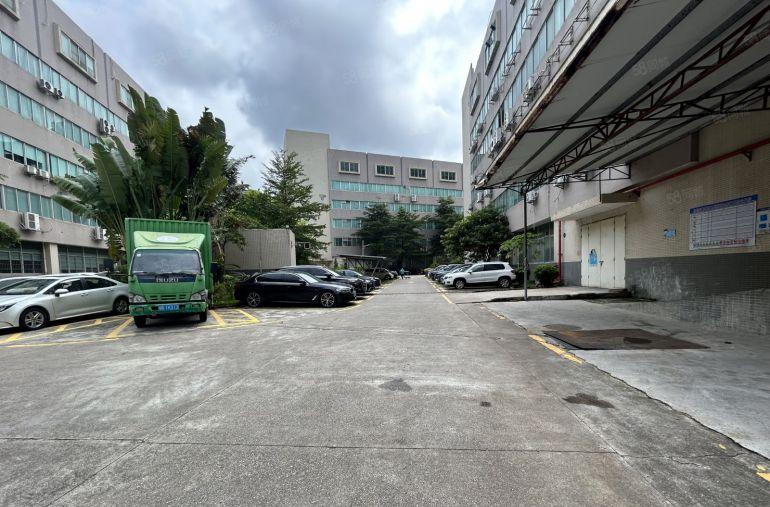 免租3个月 坂田上雪科技园楼上1000平带装修办公室厂房出租