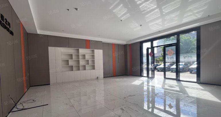 补贴！超低价格一楼主干道2400平方原房东红本园区环境厂房