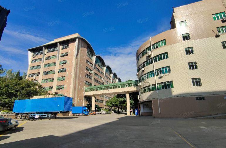 布吉李朗2000平红本厂房出租，原房东带红本可分租300起分