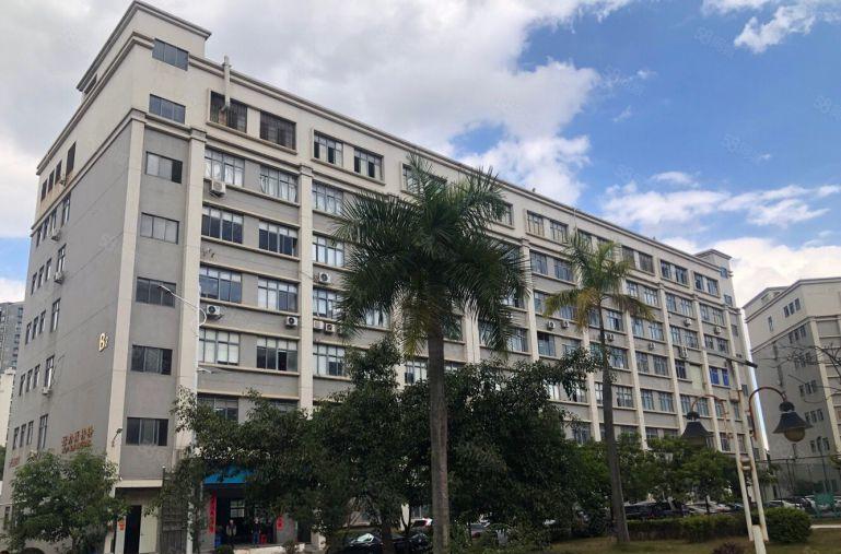 布吉李朗原房东一楼二楼实际面积3800平带装修低价出租！