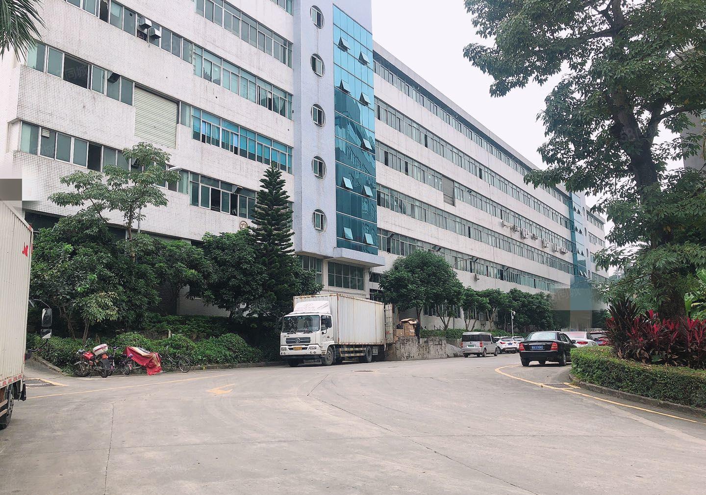 300平起租~吉李朗标准厂房仓库1100平出租部分一楼出租