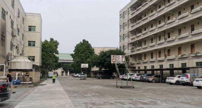 光明马山头原房东独院1.8万平可以分租可办环评有红本