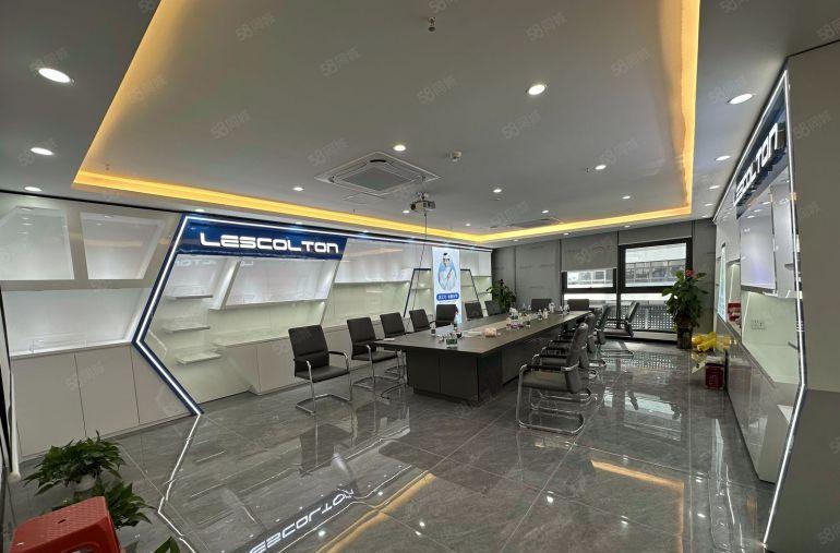 光明凤凰地铁口旁原业主直租豪华精装修办公室750平无转让费