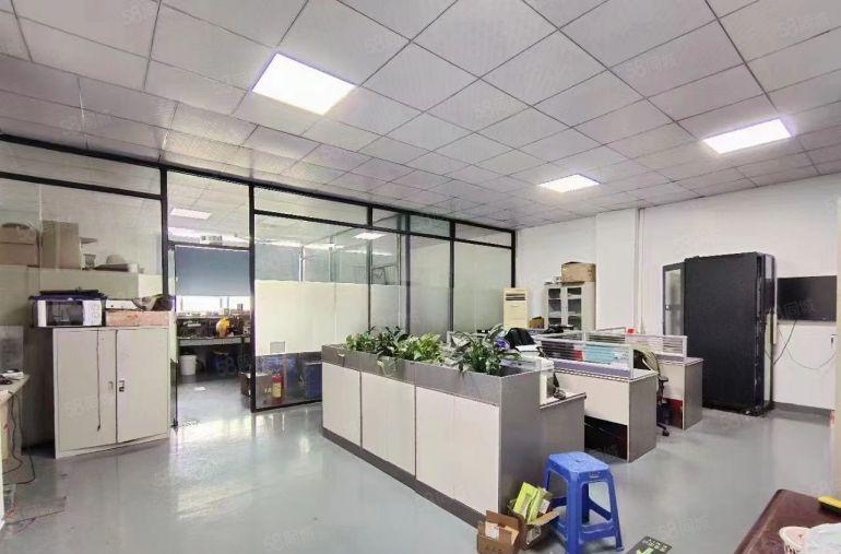 公明蒋石精装厂房（1050平，车间吊好顶，适合电子，LED）