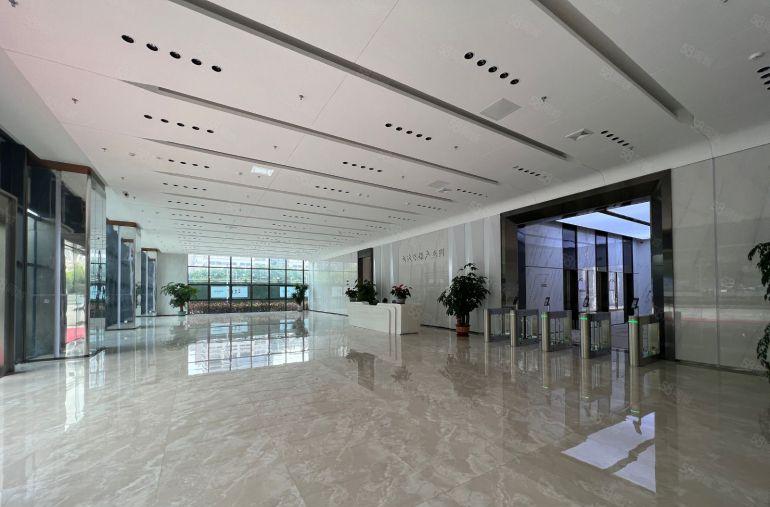 公明合水口新型产业园全新装修200平一手红本物业