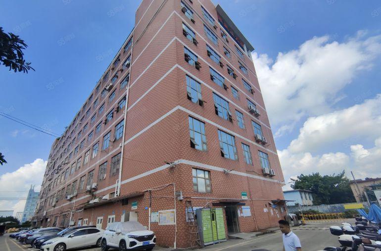 光明公明楼村地铁口龙光高速口附近豪华精装修办公室大气前台