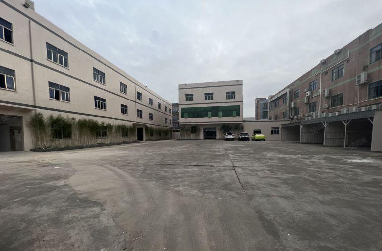 光明独门独院5500平方厂房出租二楼1200平仓库分租空地大