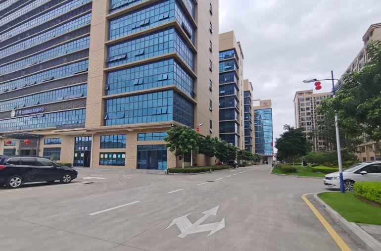 18元租光明田寮原房东一楼楼上2000平方厂房仓库可分租