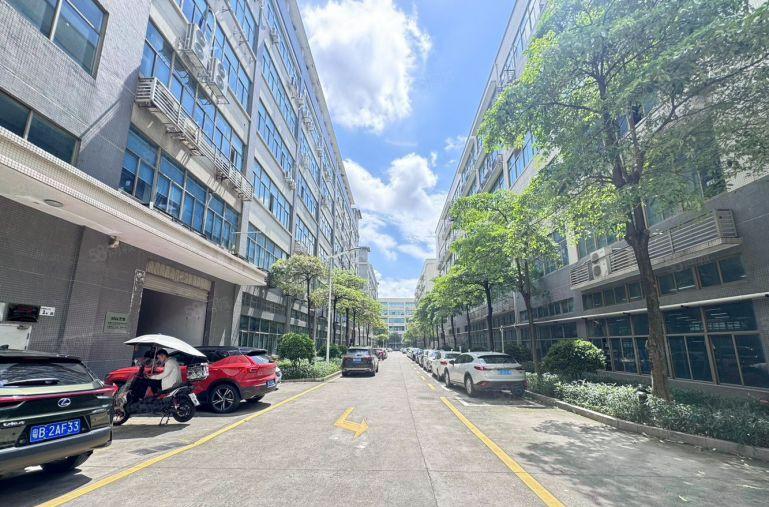 光明地铁口厂房出租200平起可分租精装修办公室一楼仓库出租