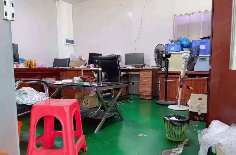 公明根玉路旁原房东厂房2楼980平3吨货梯，使用率百分之85