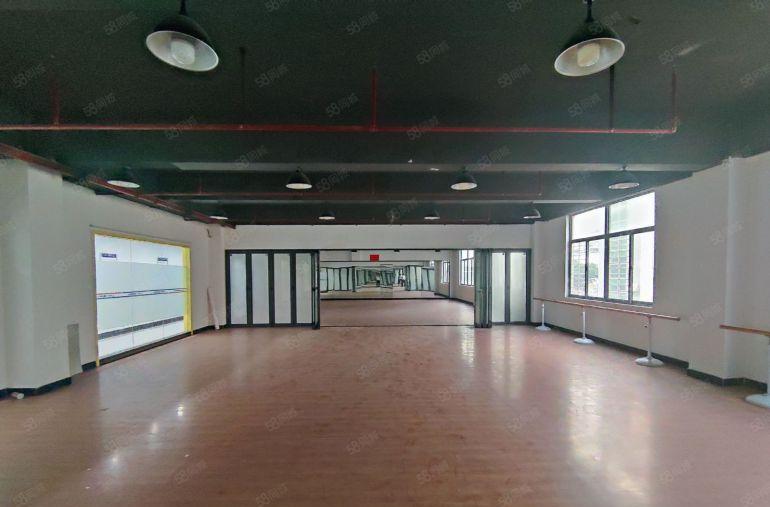光明465平地铁精装修无尘车间低价厂房仓库空土地车位一楼出租