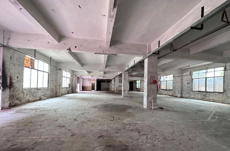 公明新出经典两层小独院2000平，稀有资源，空地2000平