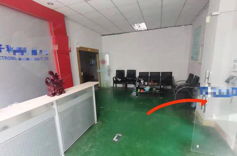 公明下村南光高速出口厂房出租，2楼450平，看中拎包入住即可