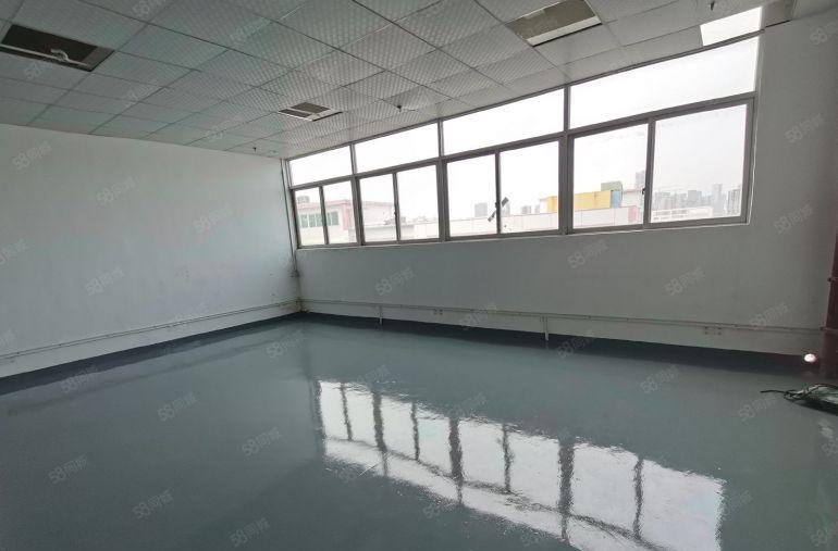 公明楼村地铁口1500平米精装修厂房出租，400平米起租