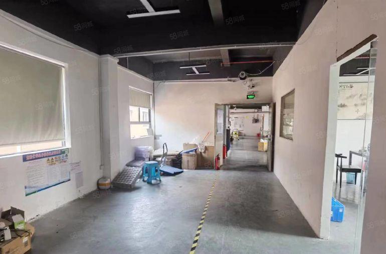 公明下村厂房出租（整层400平可做电子，办公贸易，电商仓库）