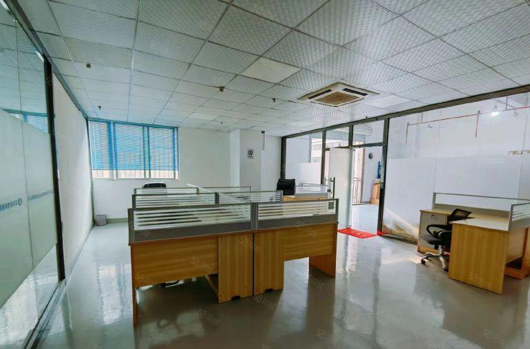 公明楼村原房东厂房（1100平精装修，无转让费，带消防喷淋）