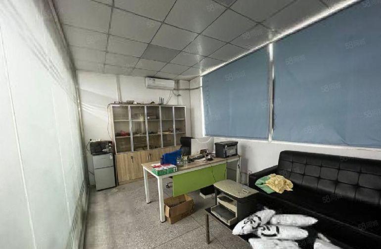 光明上村工业区原房东楼上500平厂房出租现成精装修可拎包入驻