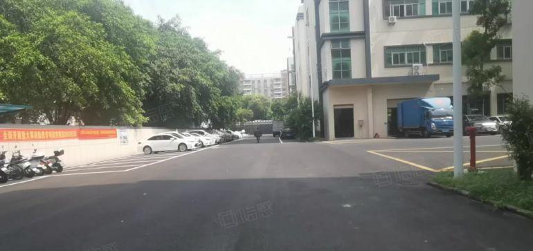 光明国资委独院厂房4层6600平实际面积出租宿舍1500平