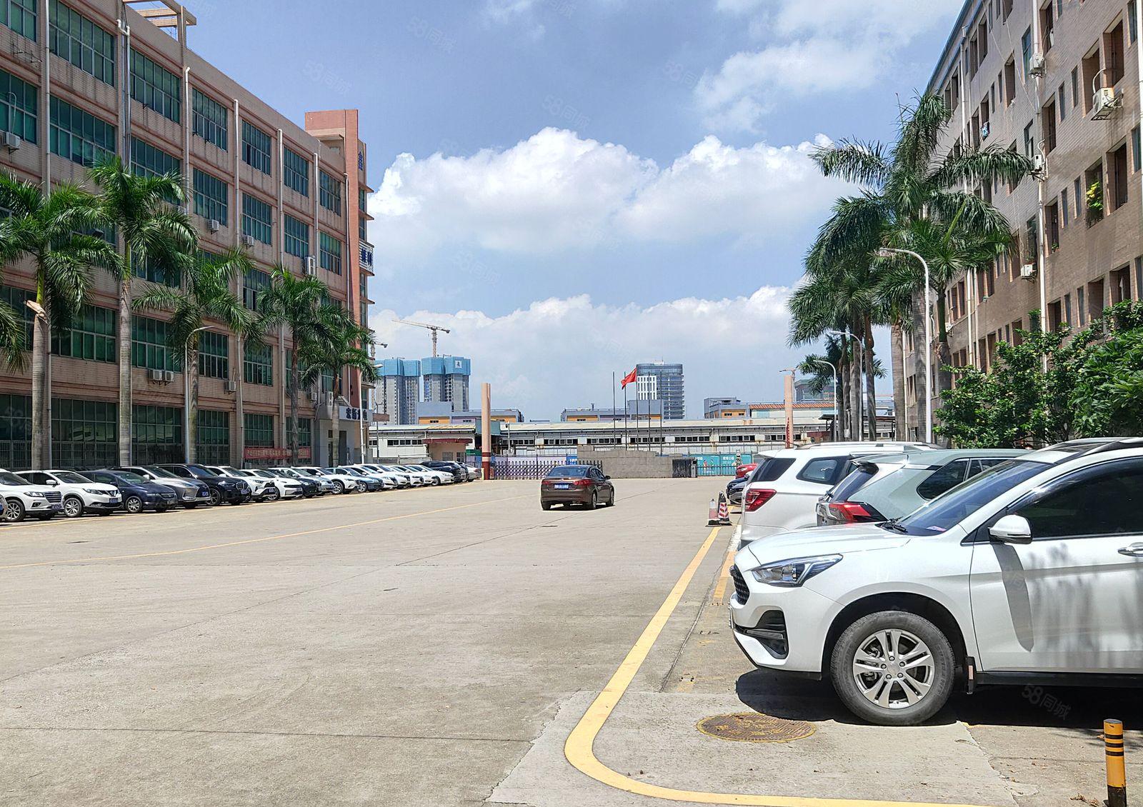 光明龙大高速口原房东独院厂房1~5层共21000平，实际面积