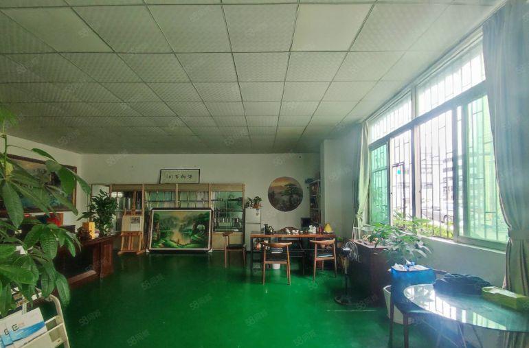 建筑面积出租！光明新出原房东独院厂房3750平，院子空地大！