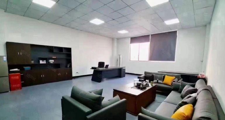 马田街道一手房东整层1500平豪华装修厂房出租 有卸货平台