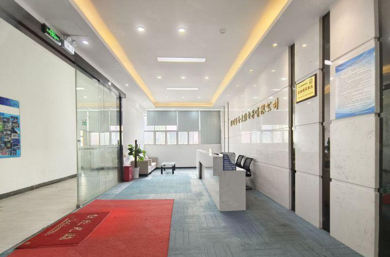 光明高新厂房出租10000平方1000平起分精装修享受政补贴