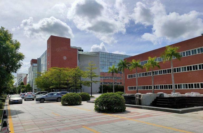 光明长兴科技园旁原房东总面积3.1万平红本厂房可分租低价出租