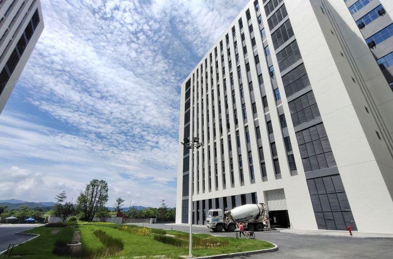 深圳光明全新独院厂房出租30万平方，分租500平方起租