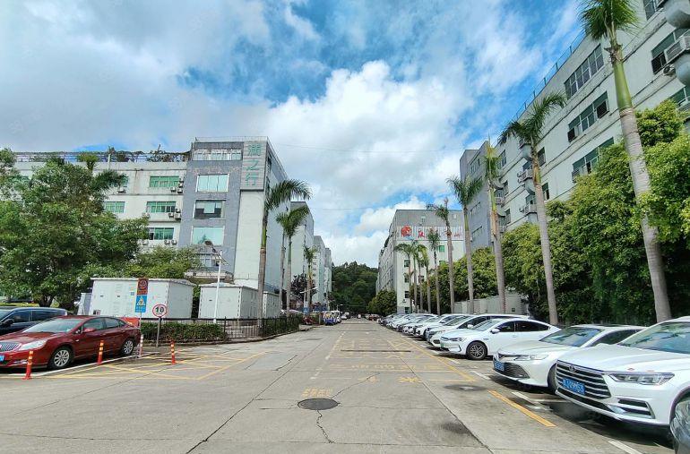 光明合水口地铁口原房东2000平方红本厂房仓库出租大小可分租