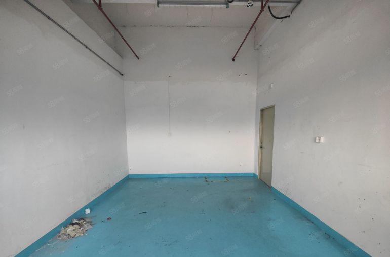 公明李松原房东厂房新出楼上600平方，精装修办公室，水电齐全