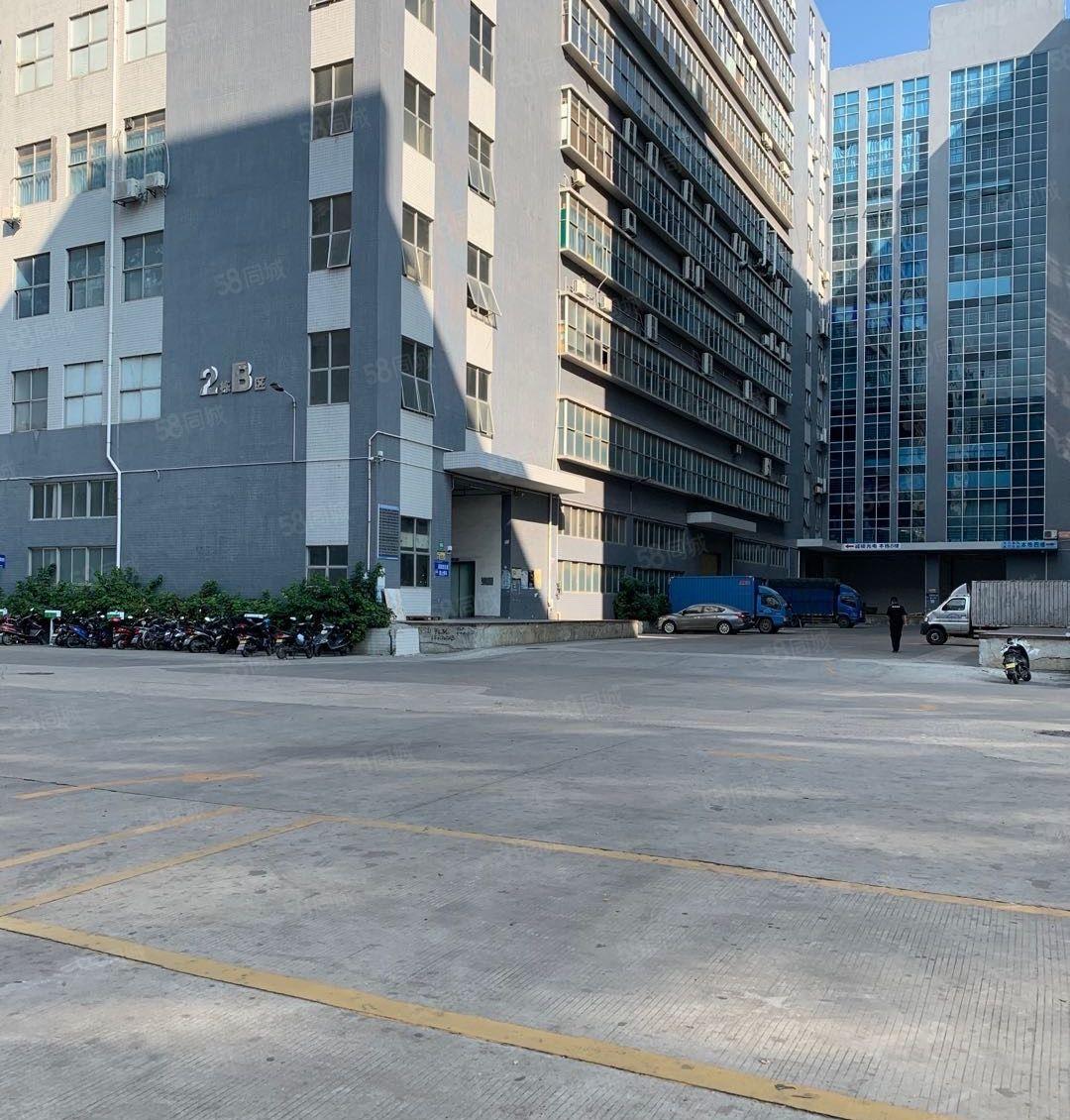 光明田寮南光高速出口整层面积9800平米（可分租）