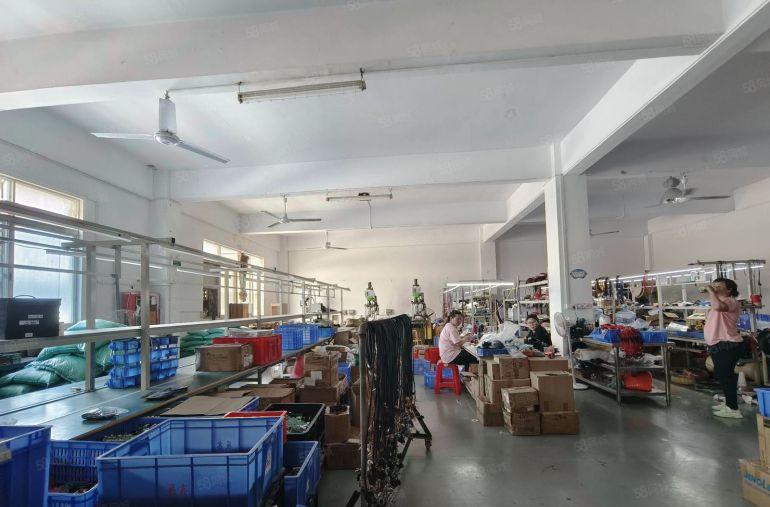 光明李松蓢18元起楼上500平精装修厂房出租仓库出租可分租