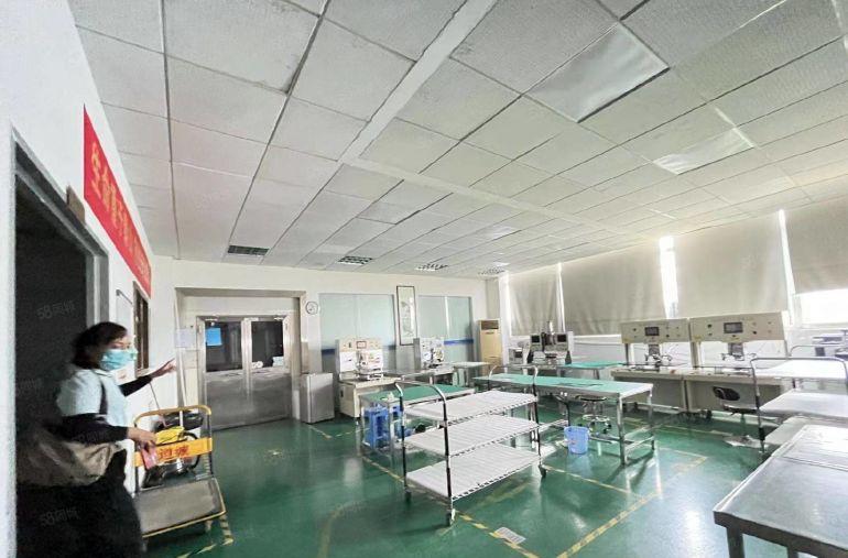 公明田寮高速出口大型园区楼上整层精装修厂房3000平方招租