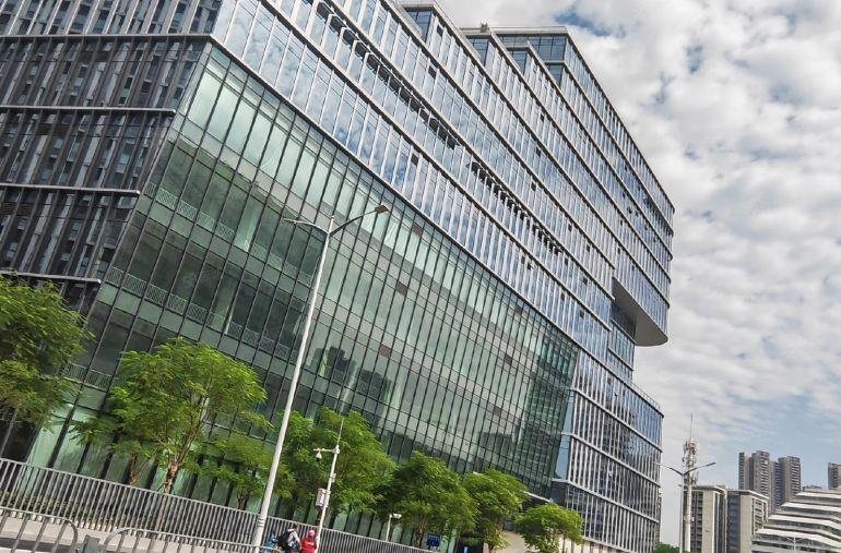 光明厂房全新带红本厂房工业上楼，光明可申请房租补贴工业园