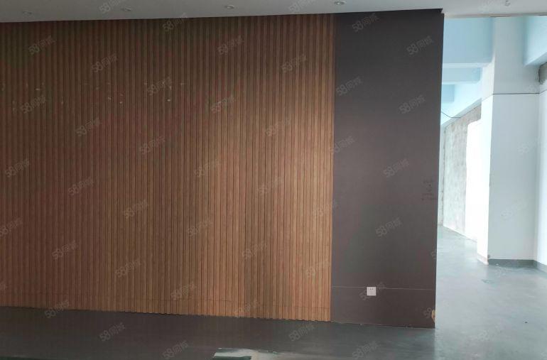 公明上村1800平厂房业主直租，价格优惠首月租金可立减10%