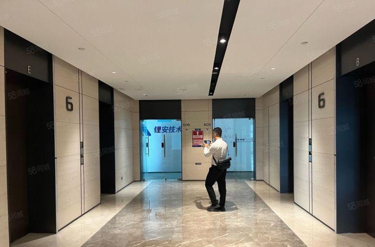 研发，电商 贸易培训等，办公小生产，可办理劳务派遣证