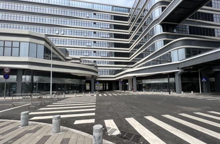 补贴20元光明高新科技园研发厂房2000平方出租形象好免佣金