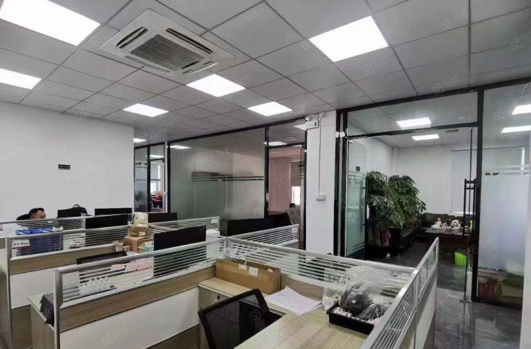 光明公明豪华装修厂房出租1600平（无转让费，入住即可生产）