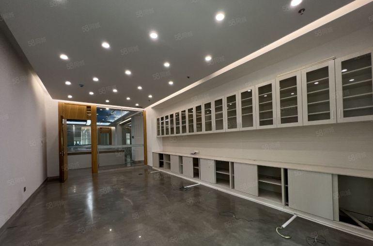 带补贴光明研发厂房1250平方出租豪华装修带家私空调水电齐全