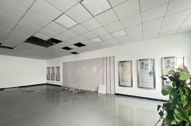 公明上村新出原房东5000平方厂房出租 园区形象好 大小可分