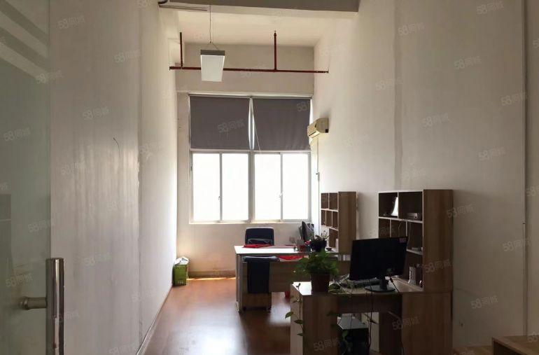 光明公明玉律原房东厂房出租（楼上1200平3吨货梯，公摊小）